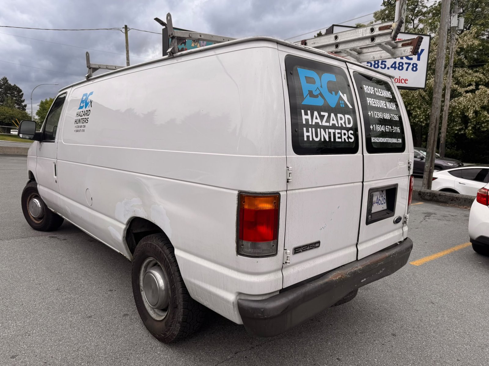 Service van graphics