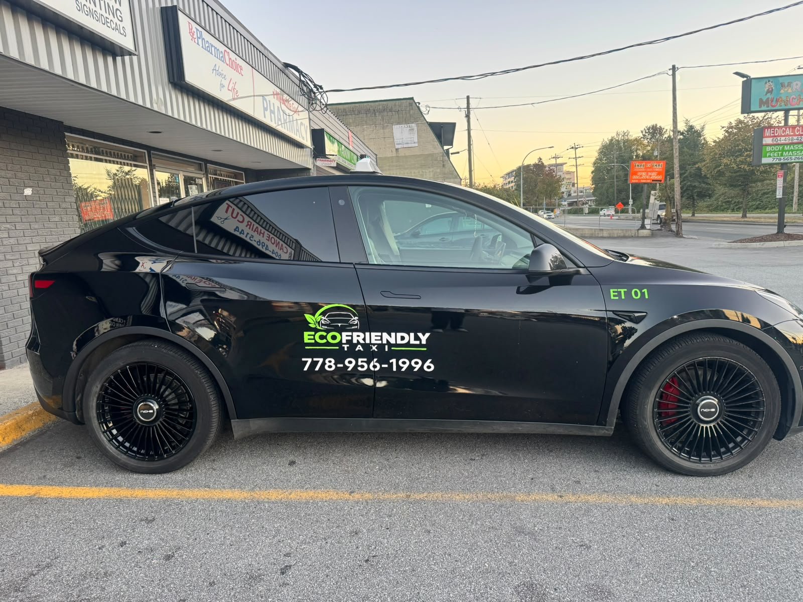 Passenger vehicle business graphics
